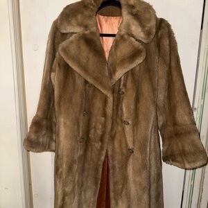 Grandella Sportowne Long Fur Coat